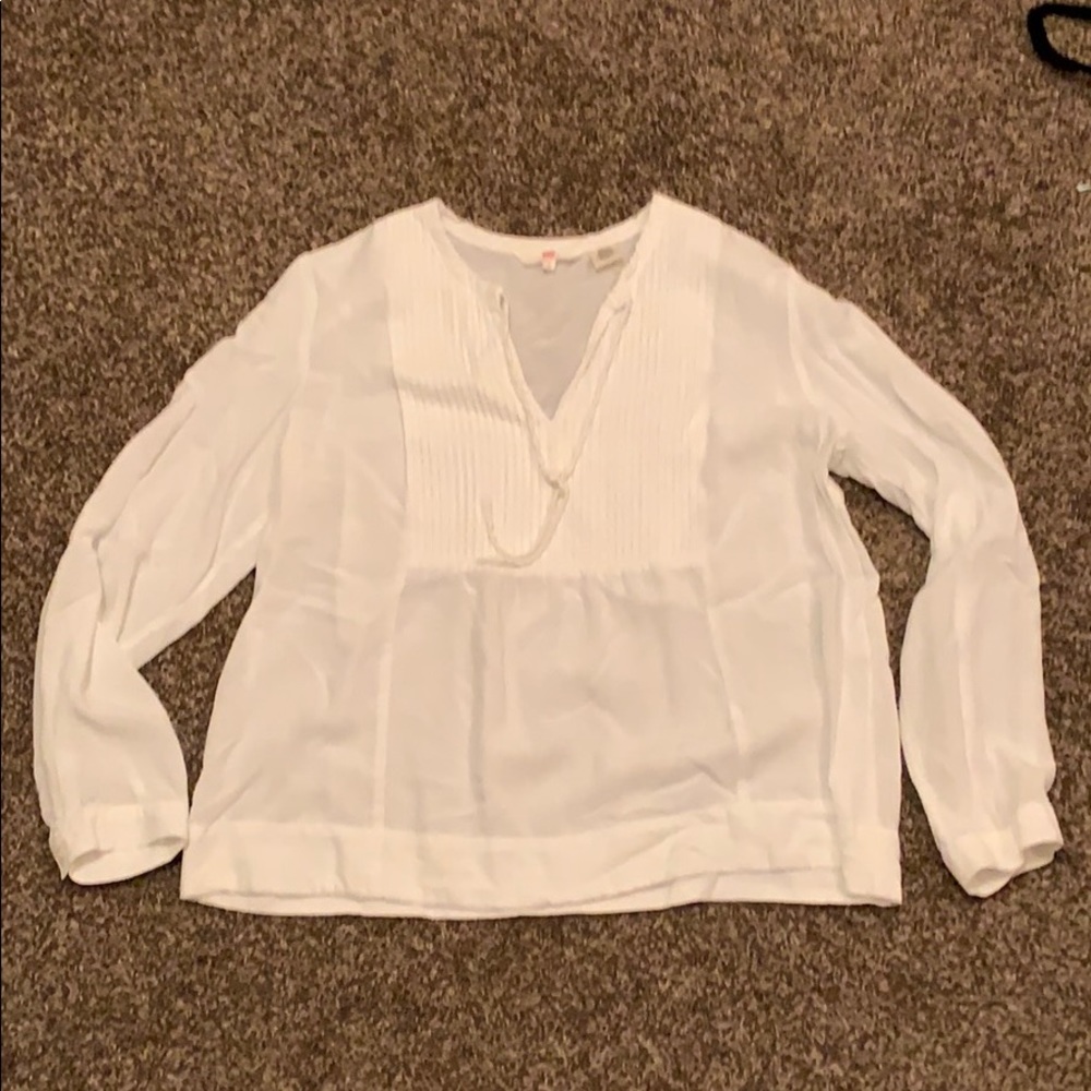 Levi White Blouse